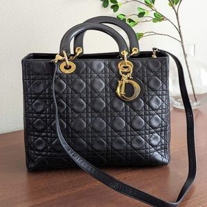 Dior Lambskin purse PRICE IS FIRM, NO TRADES